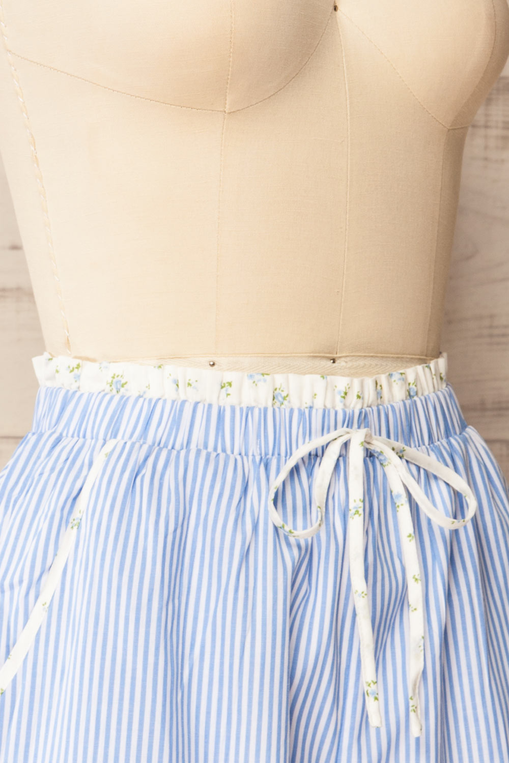 Patan Blue Striped Shorts with Floral Details | La petite garçonne side