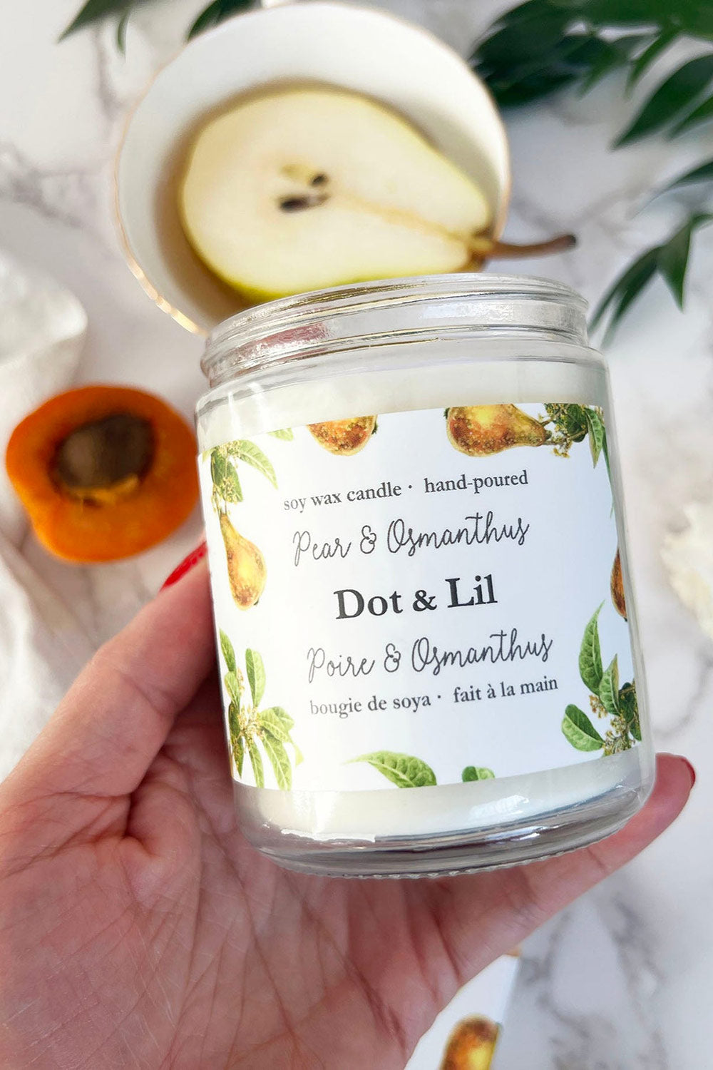 Pear and Osmanthus Candle | Maison garçonne hand