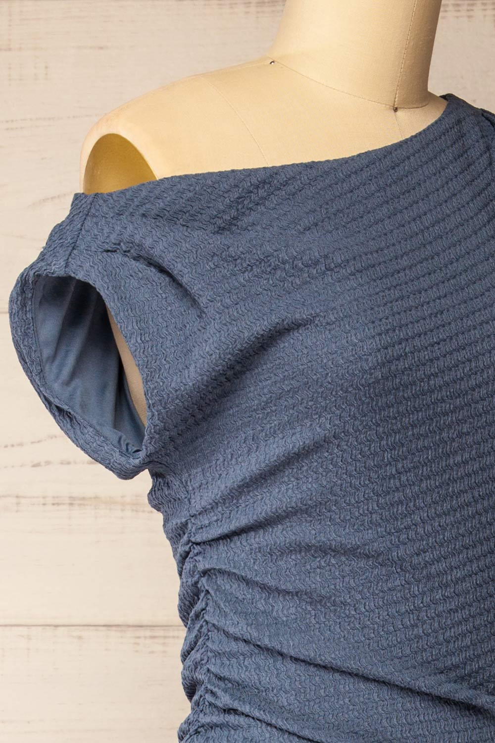 Peoria Long Asymmetrical Blue Dress | La petite garçonne side