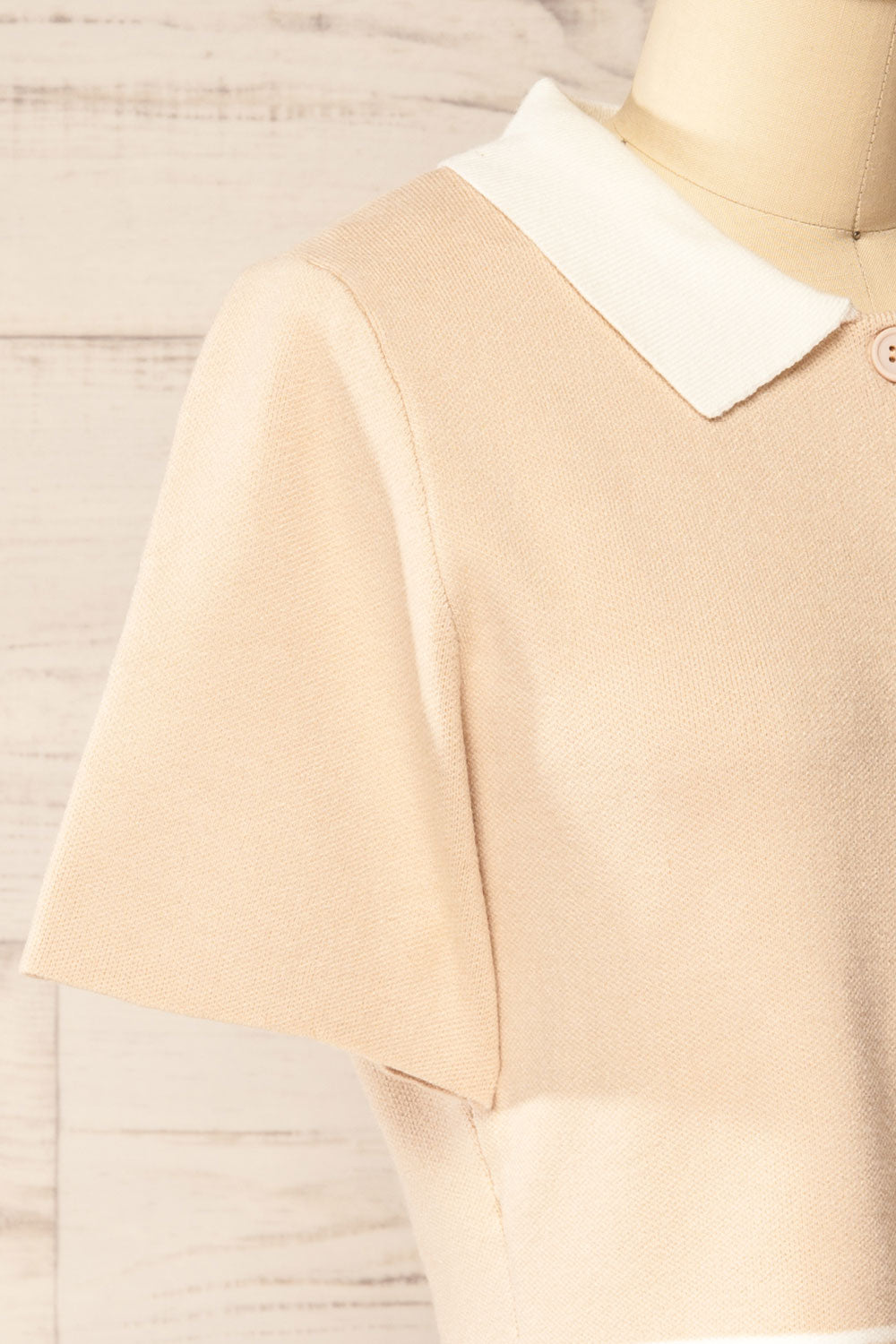 Periche Cropped Beige Cardigan | La petite garçonne side