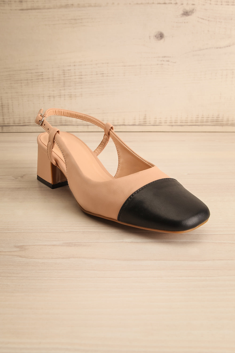 Petauke Beige Slingback Shoes w/ Black Toe Tip | La petite garçonne front view