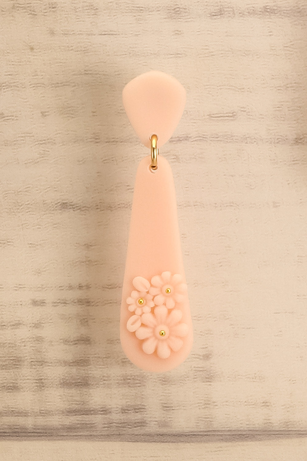 Pumdi Blush | Pendant Earrings with Flowers
