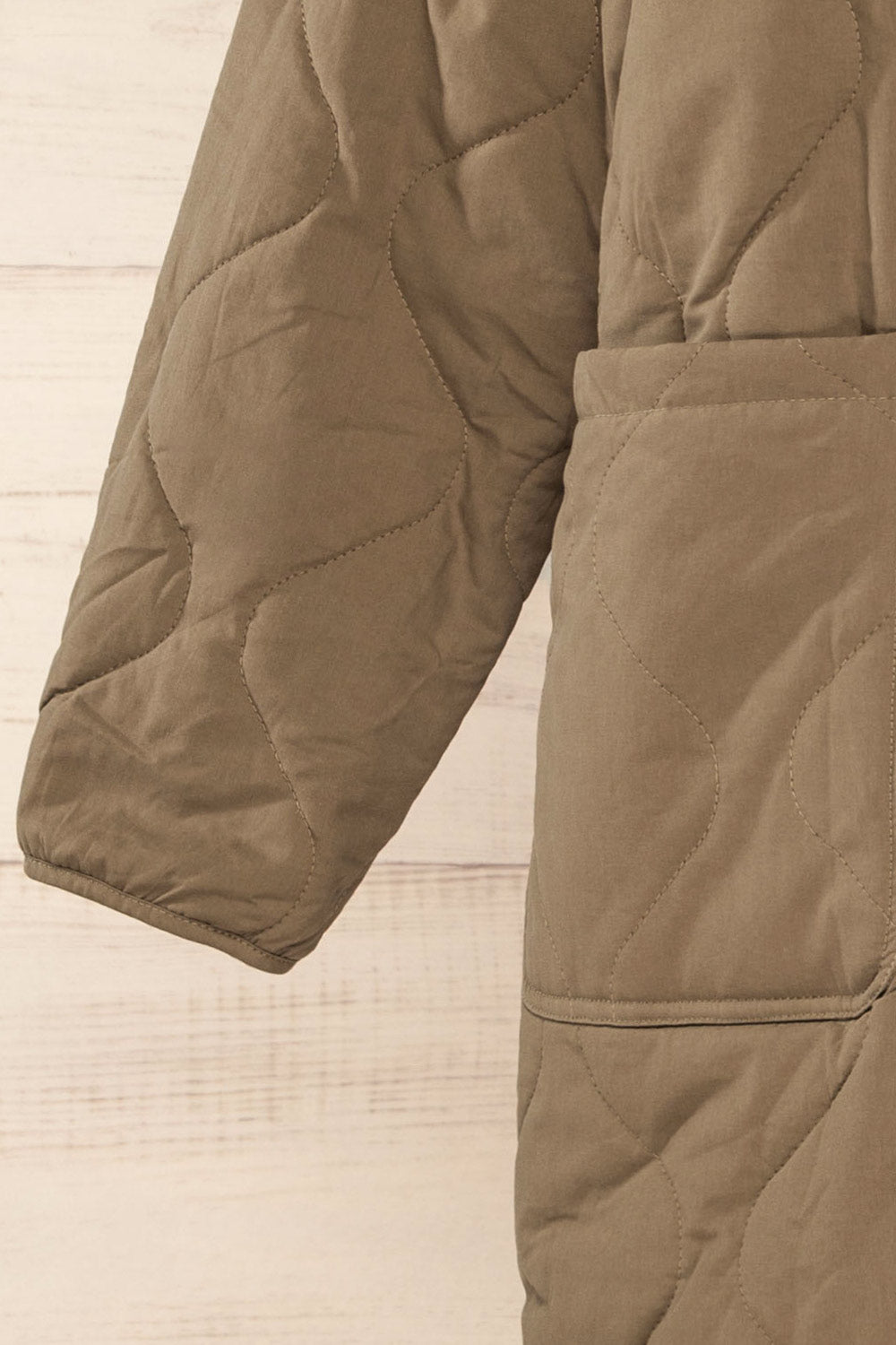 Quelimane Long Quilted Khaki Coat | La petite garçonne sleeve