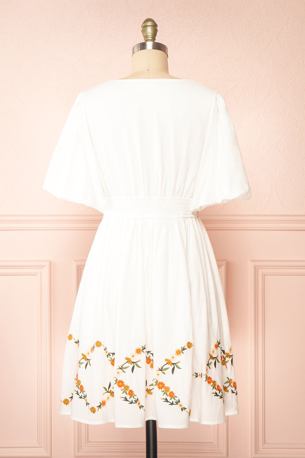 Quierna Short White Dress w/ Floral Embroidery | Boutique 1861 back view