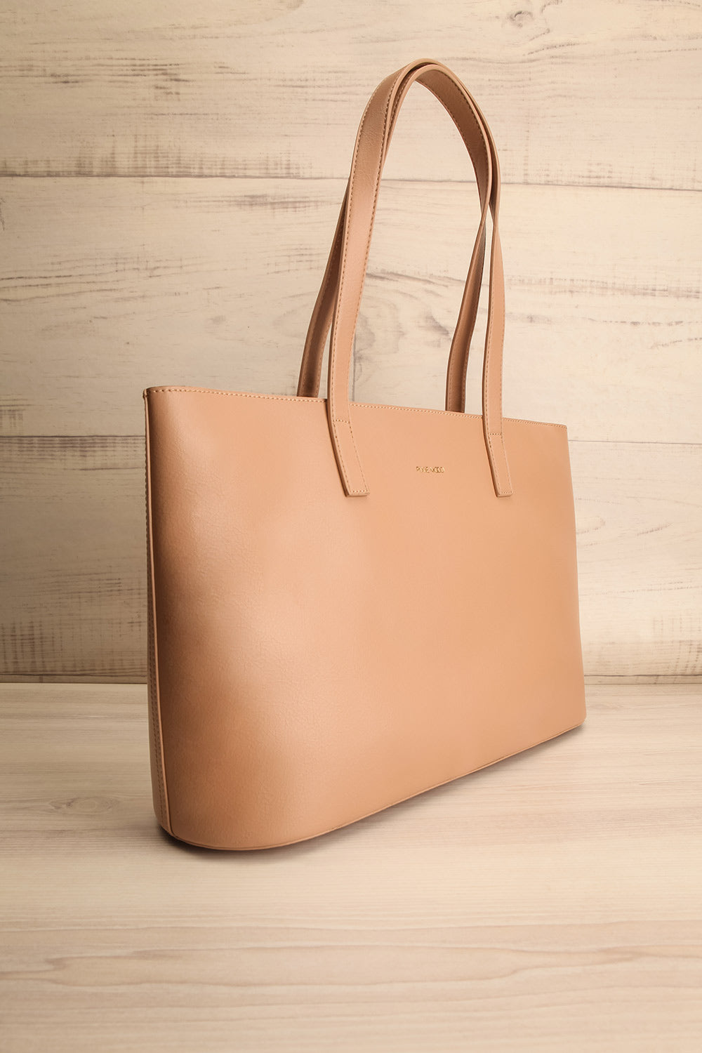 Quinsley Beige Recycled Vegan Leather Tote Bag | La petite garçonne side view