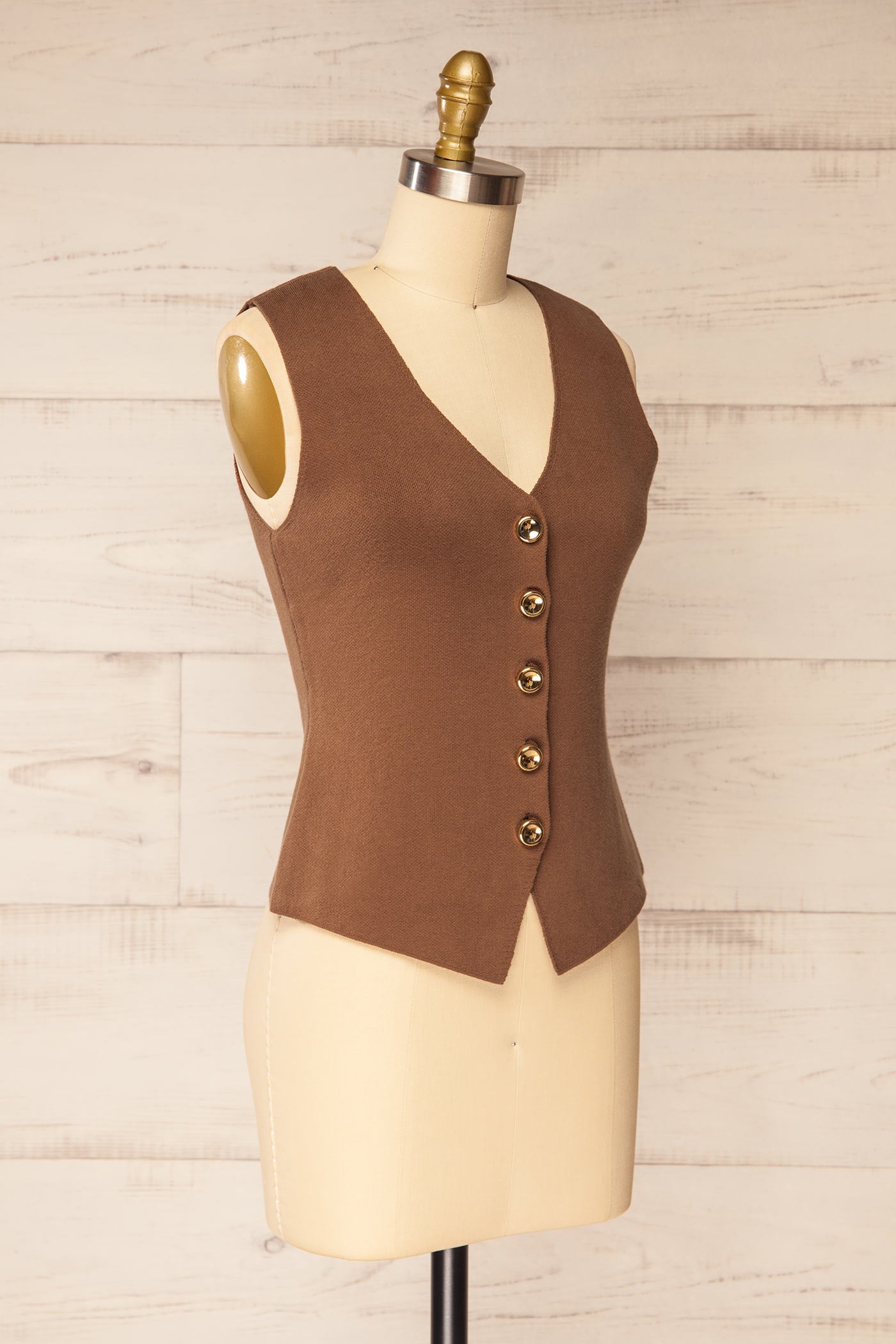 Rewari Brown | Knitted Vest with Golden Buttons