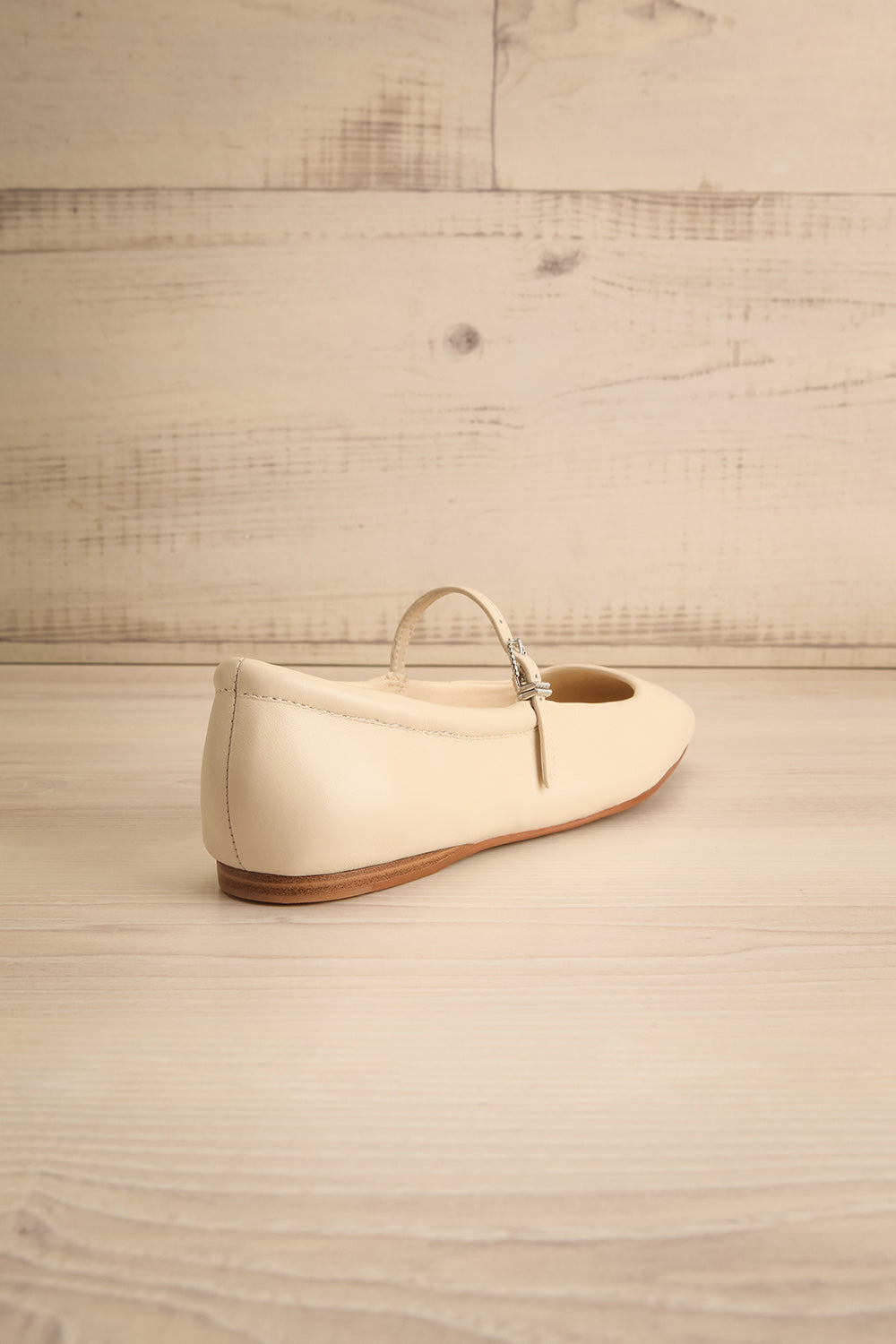 Reyes Ivory Flat Leather Ballerina | La petite garçonne back view