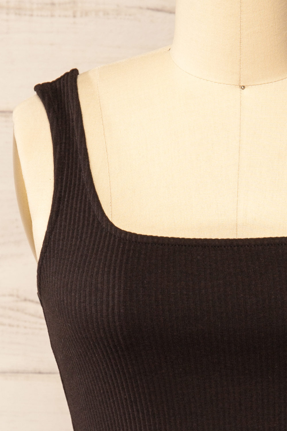 Rizzo Black Ribbed Tank Top | La petite garçonne front