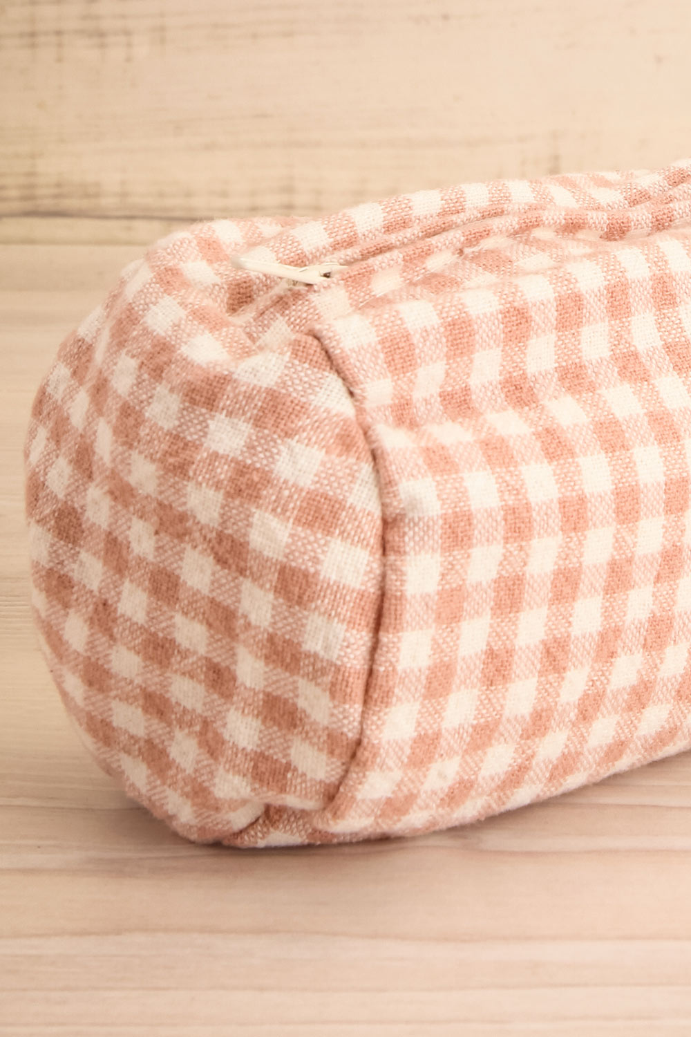 Romie Cylindrical Gingham Cosmetic Bag | Maison garçonne side