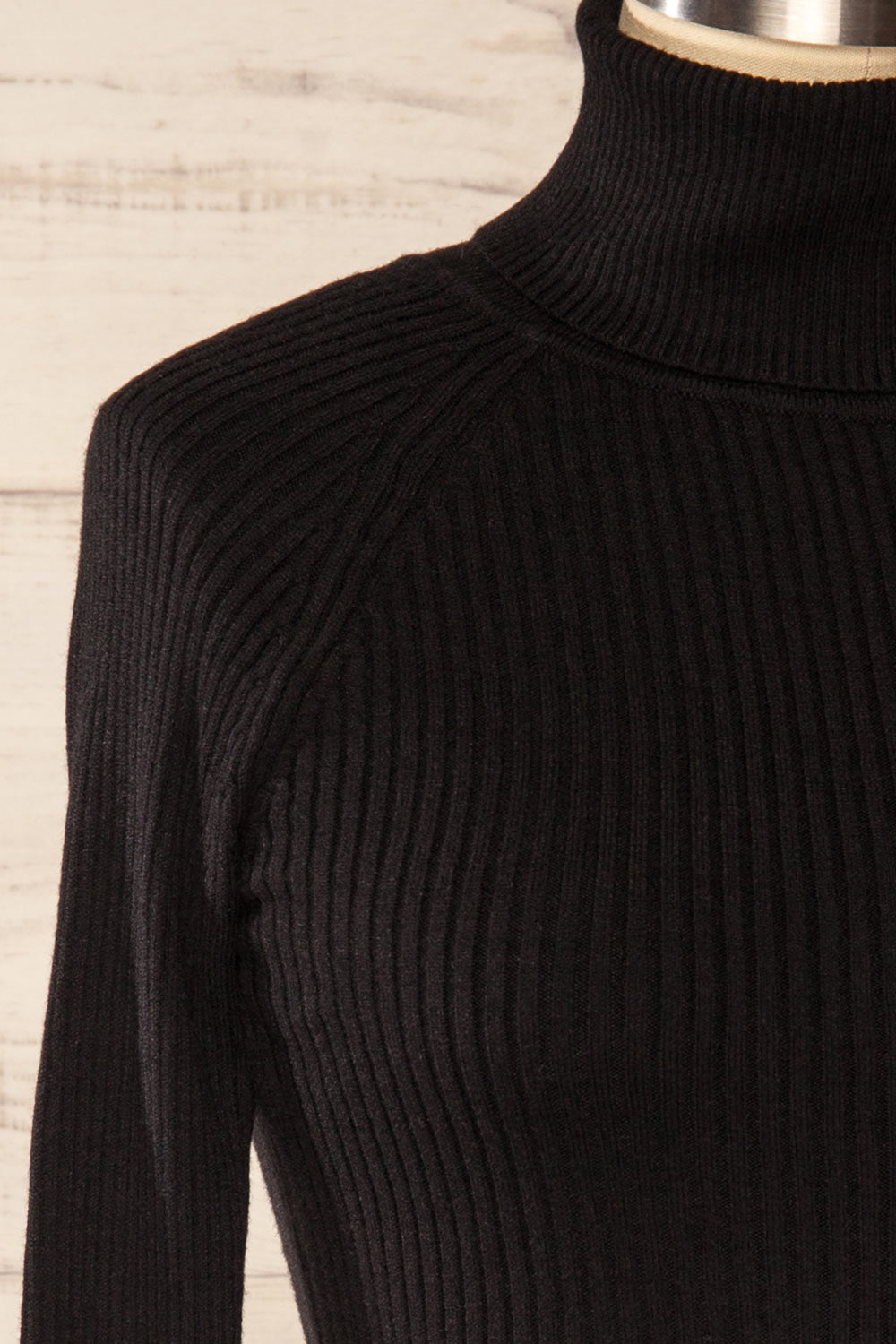 Rundu Black Ribbed Turtleneck Fitted Top | La petite garçonne side close-up