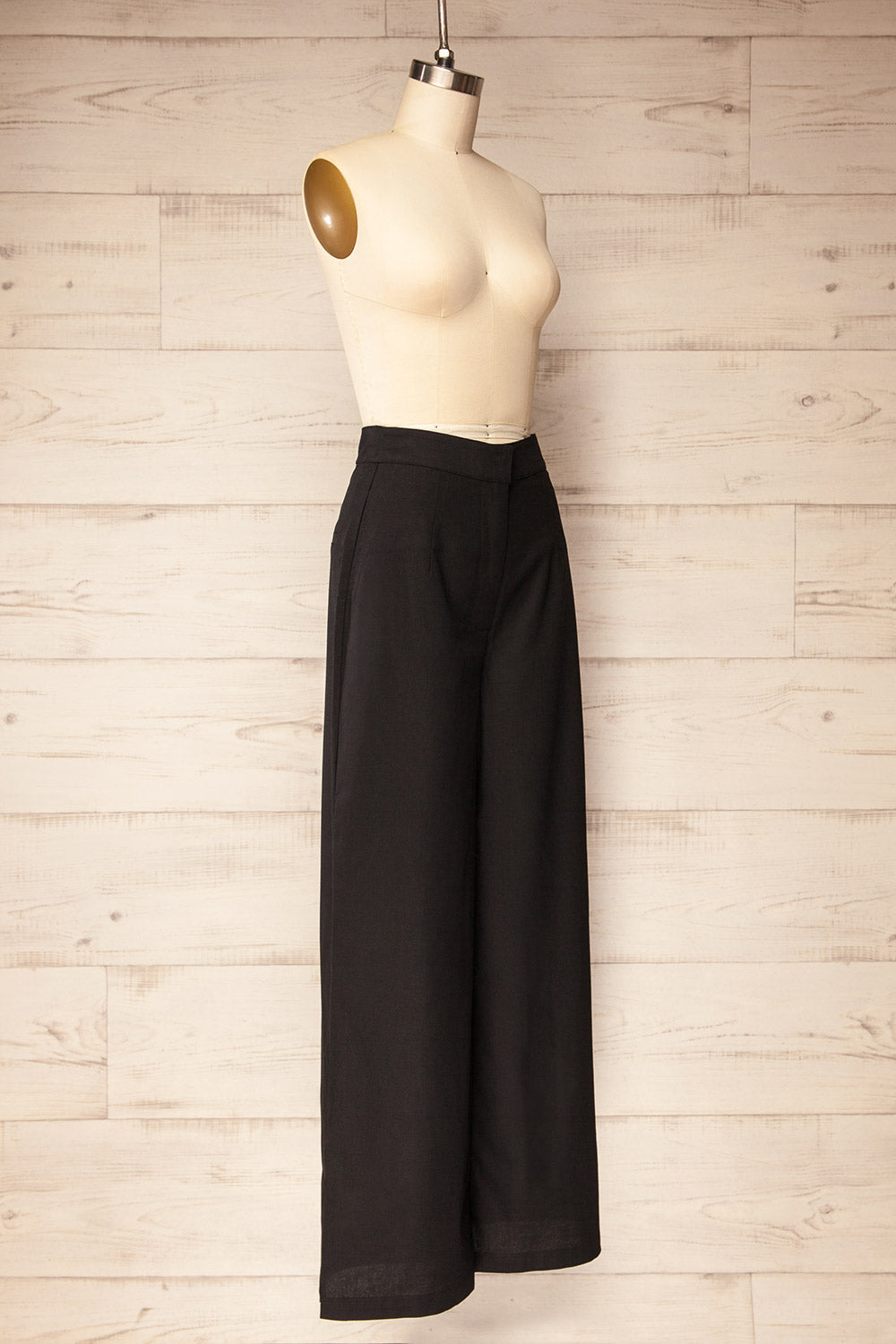 Rytole Black High-Waisted Pants with Wide Leg | La petite garçonne side view