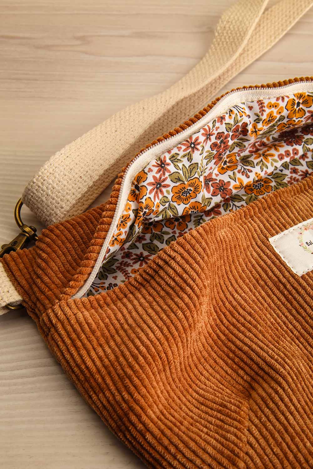 Saturne Caramel Corduroy Fanny Pack Bag | La petite garçonne inside