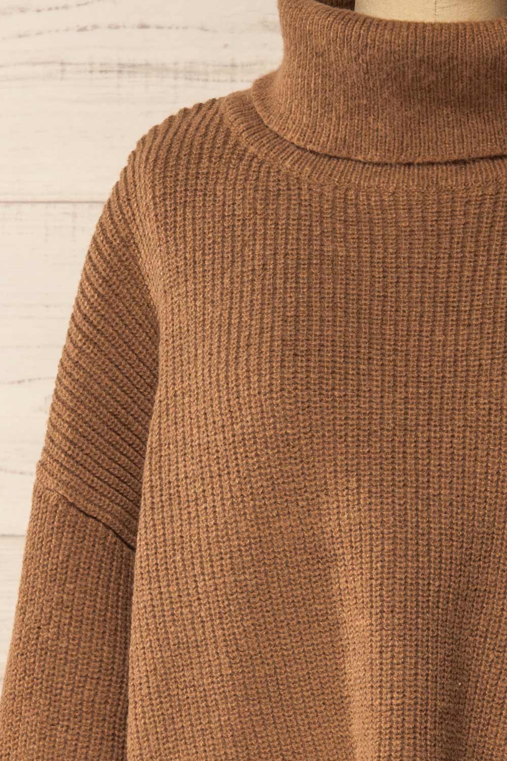 Sauzon Caramel Oversized Turtleneck Sweater with Fringes | La petite garçonne front