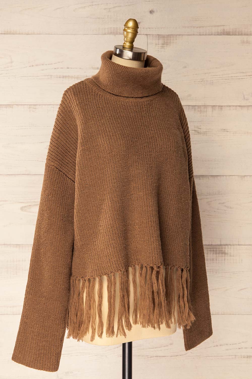 Sauzon Caramel Oversized Turtleneck Sweater with Fringes | La petite garçonne side view