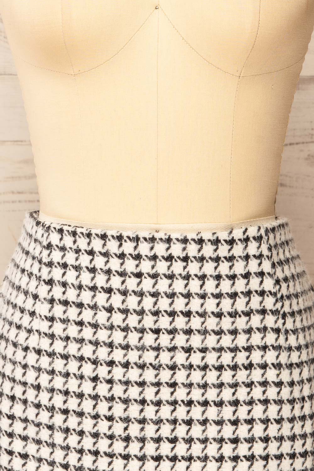 Seloncourt Short Houndstooth Skirt w/ Fringes | La petite garçonne fornt