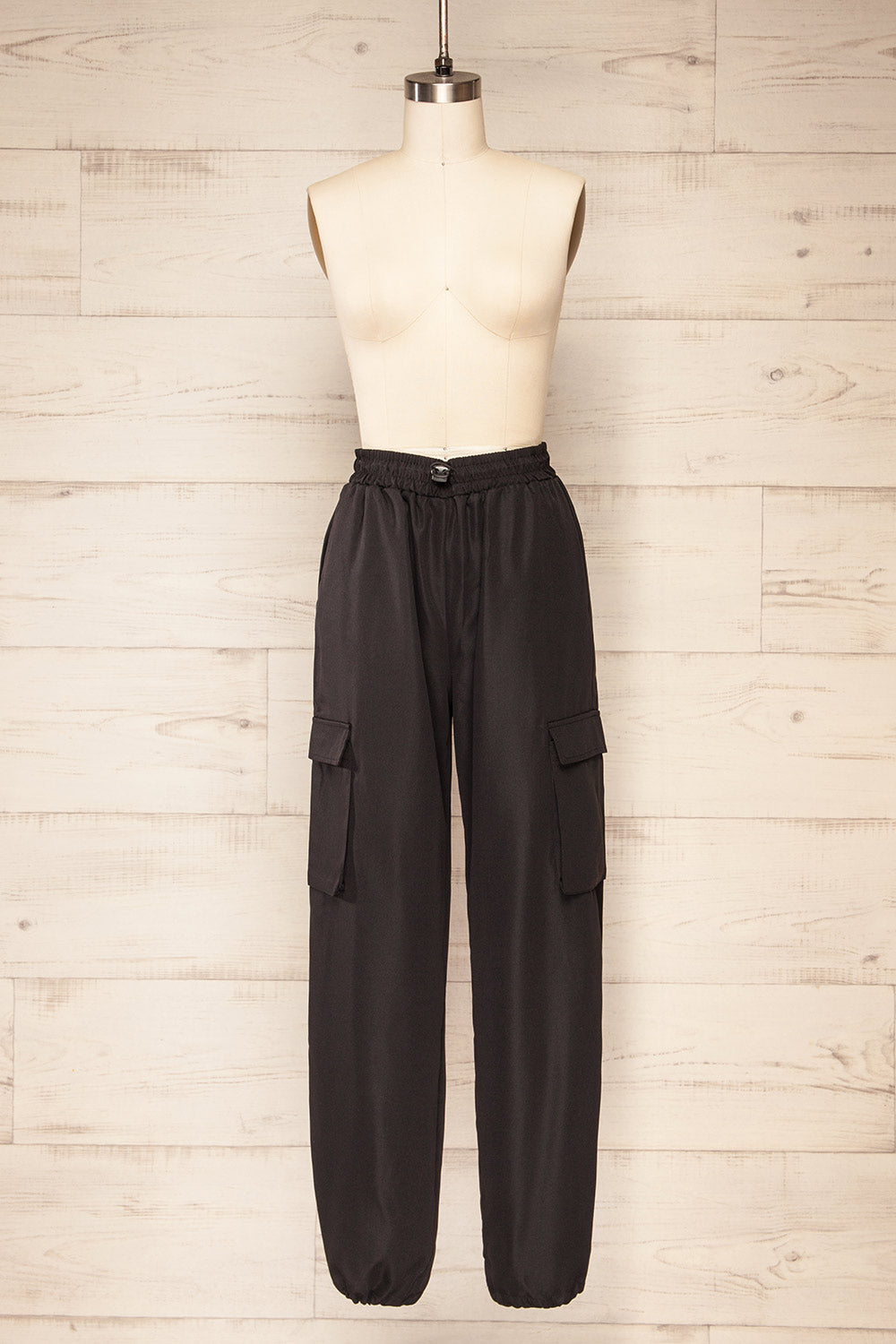 Sergiev Black Lightweight Cargo Pants | La petite garçonne elastic view