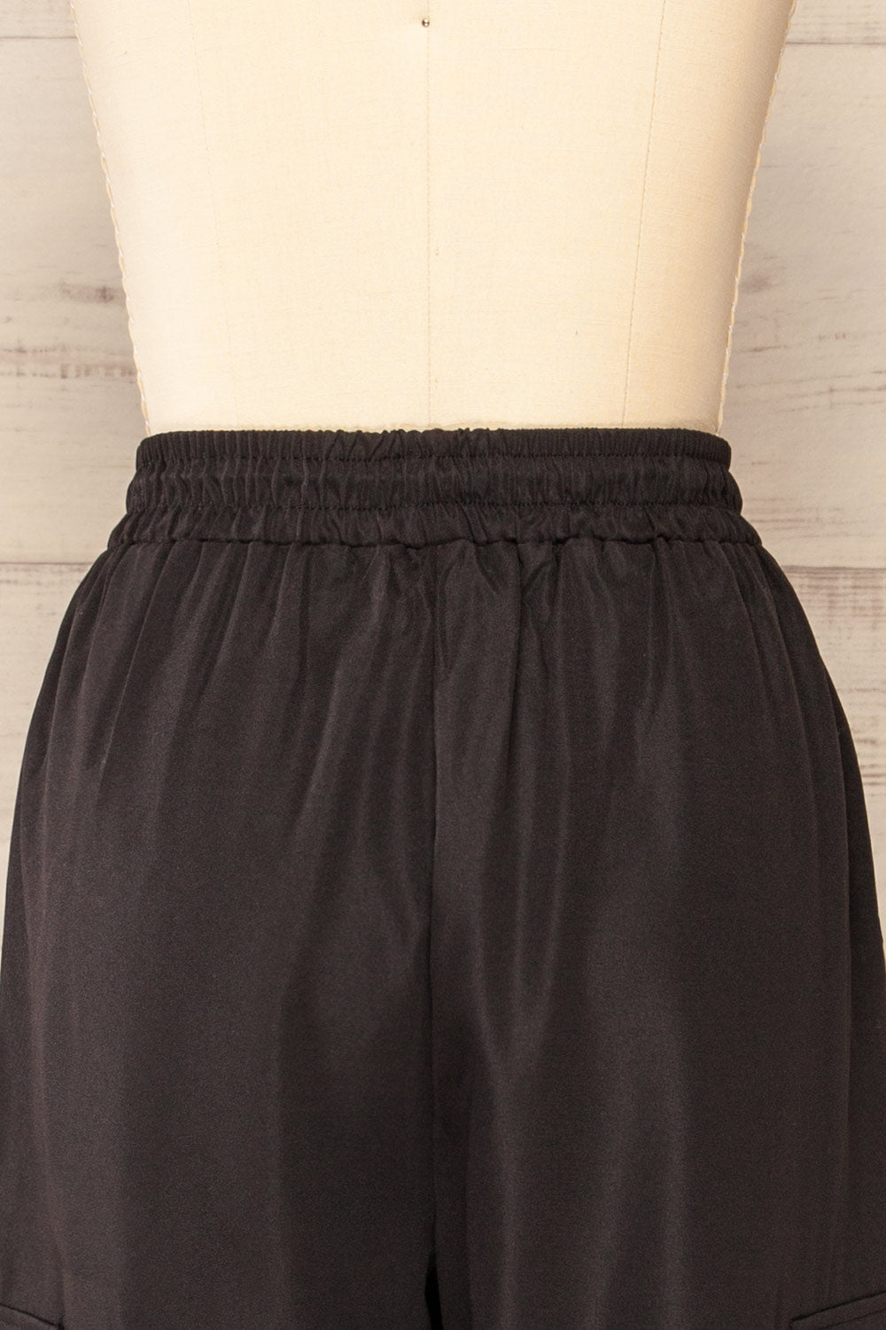 Sergiev Black Lightweight Cargo Pants | La petite garçonne back close-up