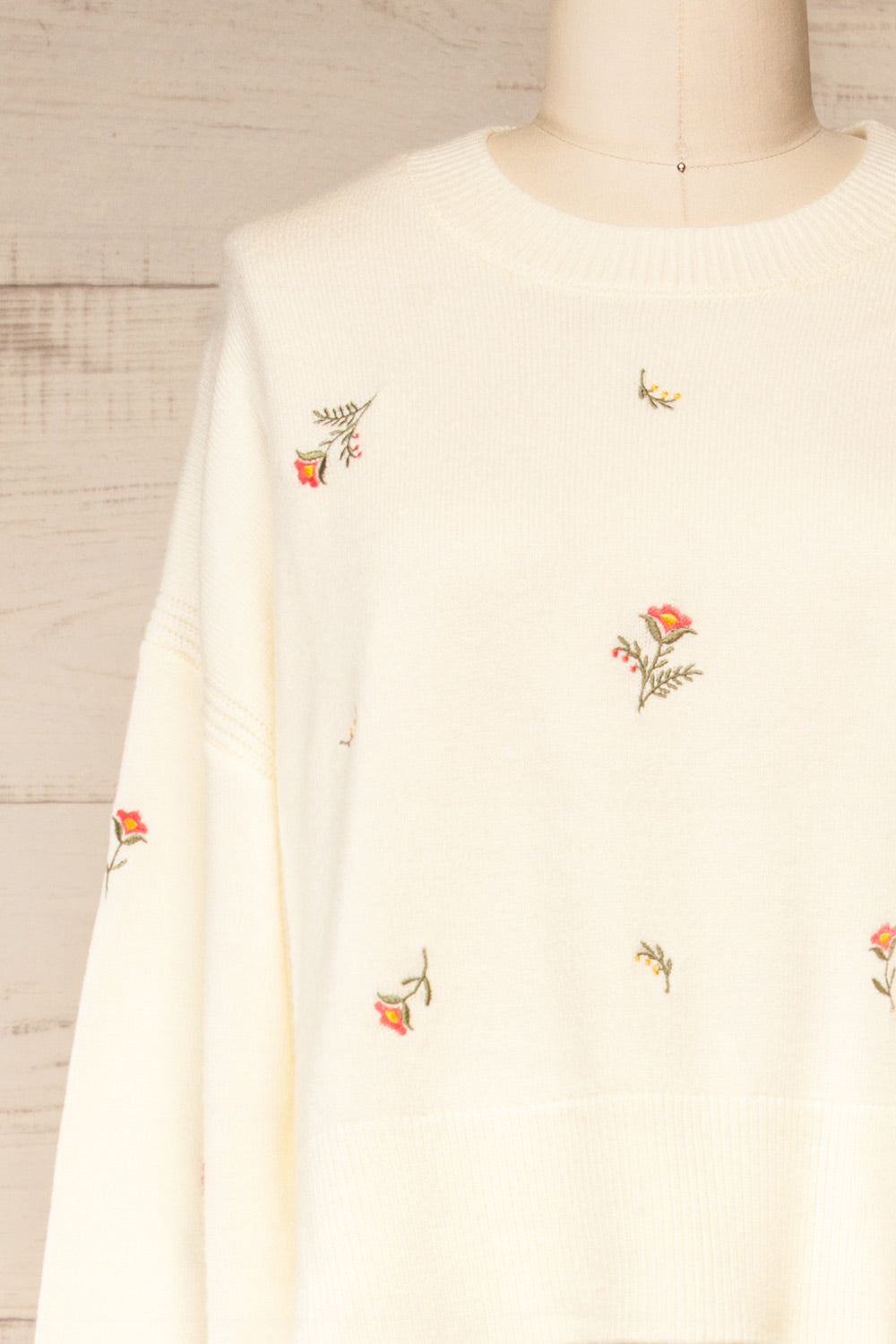 Set Aigio Floral Ivory Loungewear Set | La petite garçonne front