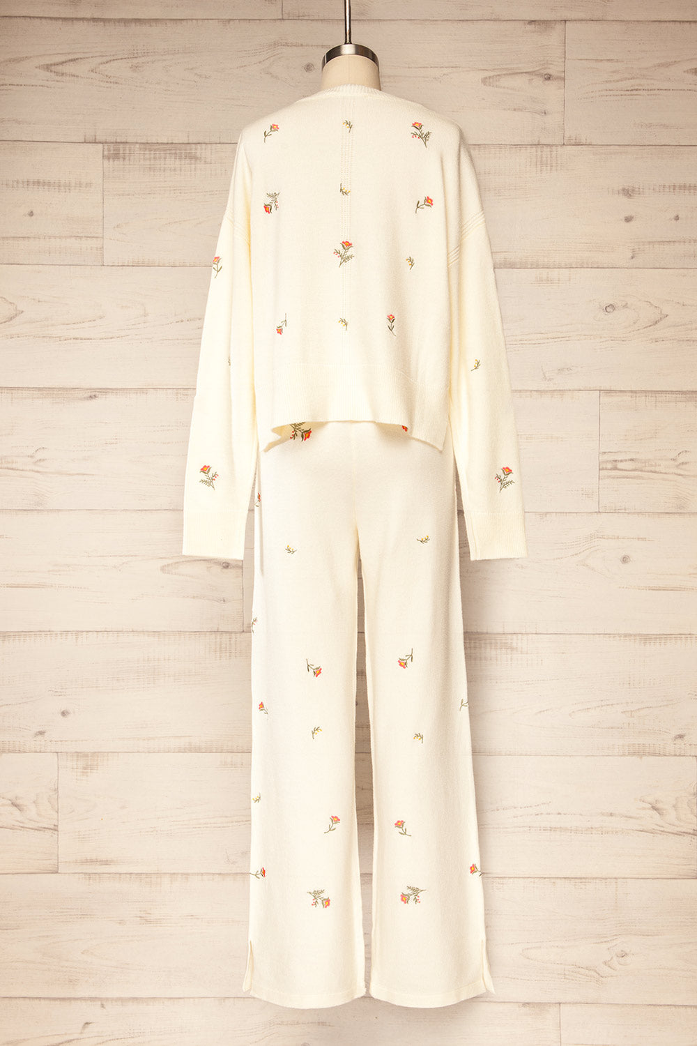 Set Aigio Floral Ivory Loungewear Set | La petite garçonne back view