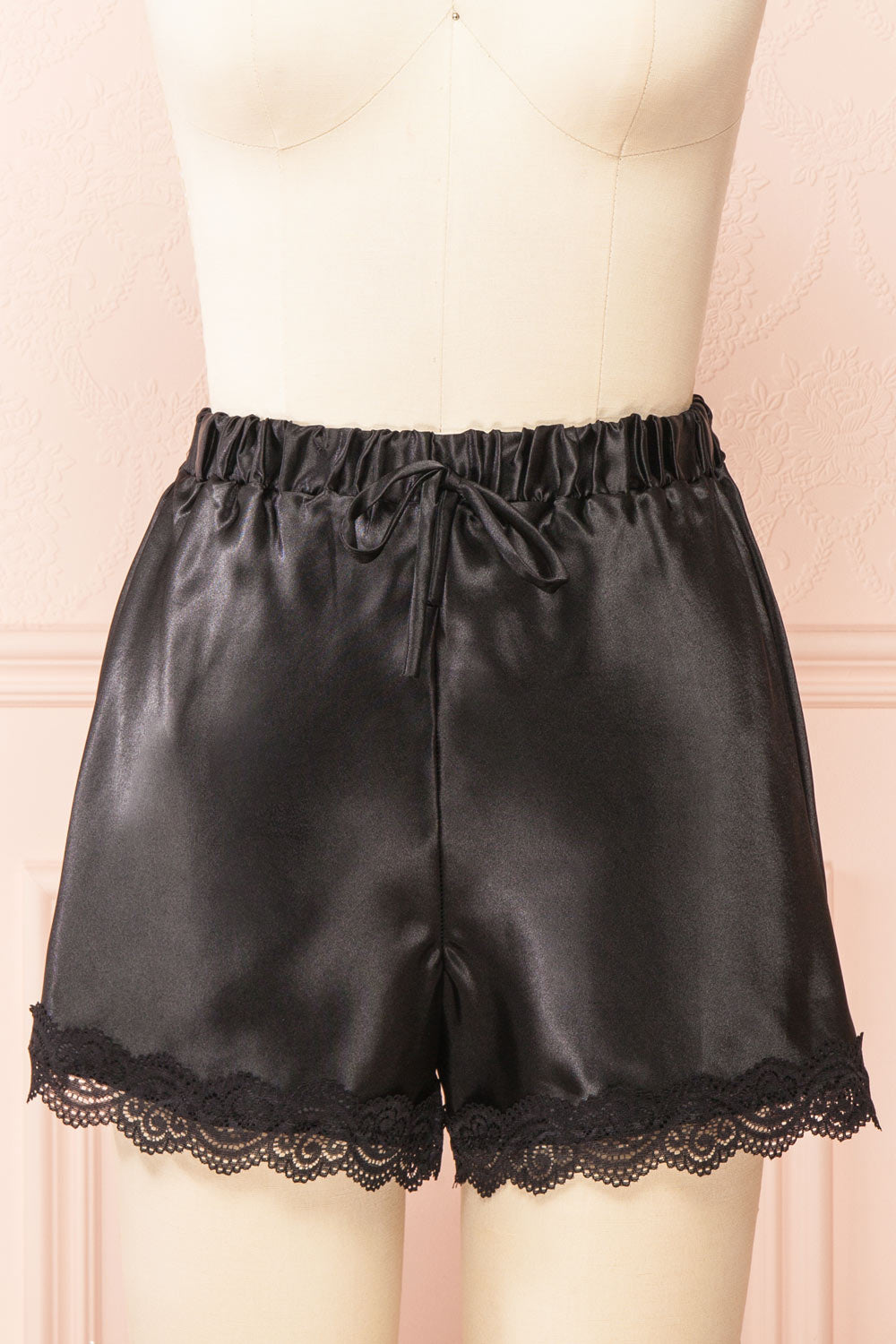 Set Cassiana Black Satin Pyjama Set | Boutique 1861 short