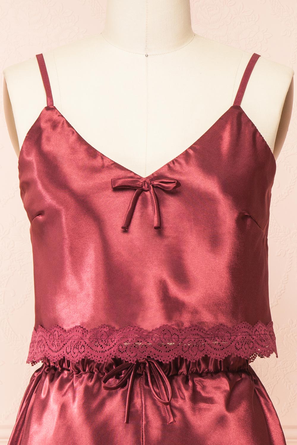 Set Cassiana Burugndy Satin Pyjama Set | Boutique 1861 front