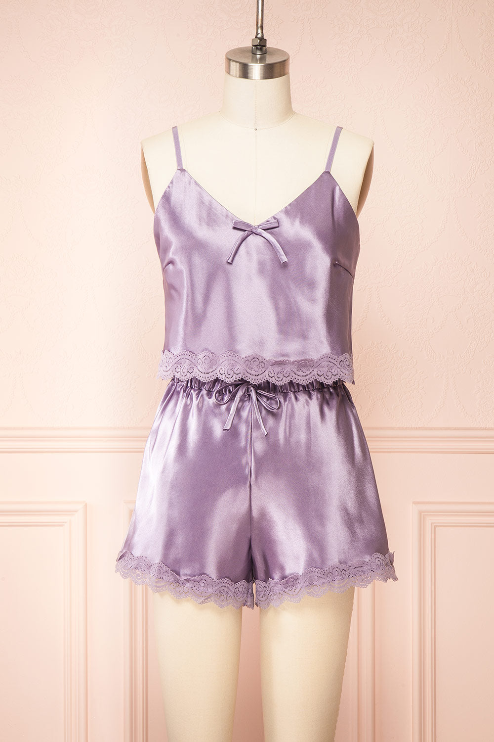 Set Cassiana Lilac Satin Pyjama Set | Boutique 1861 front view