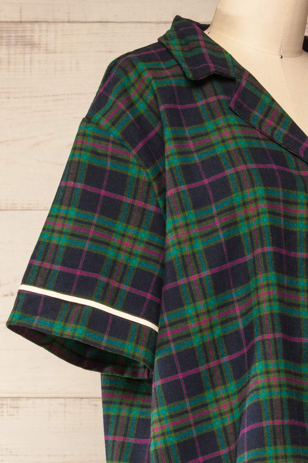 Set Lyla Green Plaid Pyjama Set | La petite garçonne side