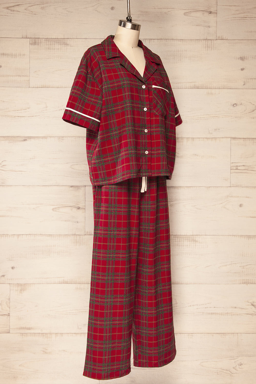 Set Lyla Red Plaid Pyjama Set | La petite garçonne side view