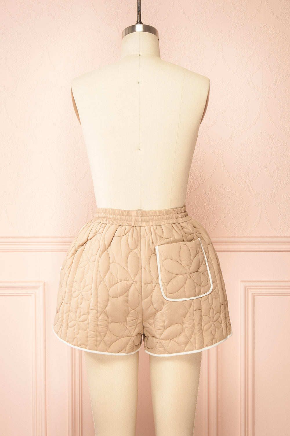Set Ydrina Beige Quilted Jacket & Short | Boutique 1861 back view