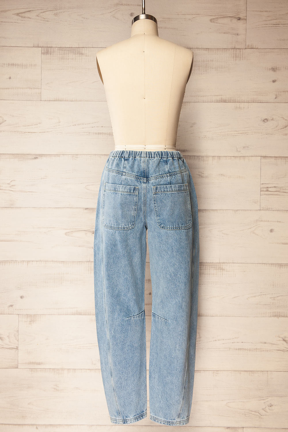 Seymour Washed Blue Barrel-Leg Jeans | La petite garçonne back view