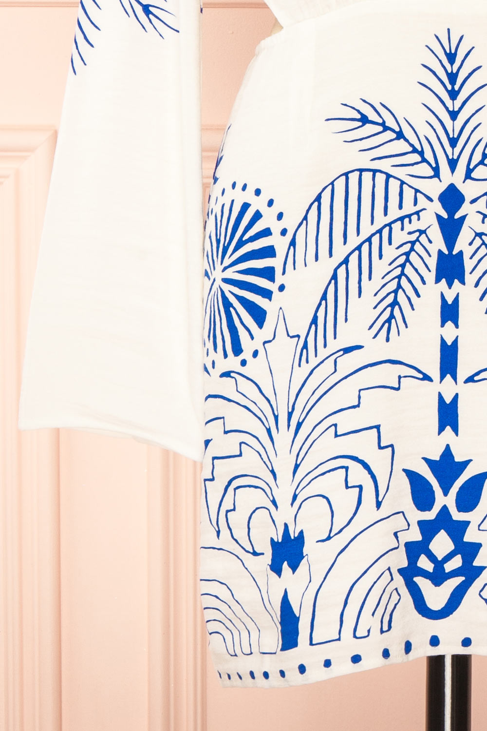 Sharon Short White Dress with Contrast Print | Boutique 1861 sleeve