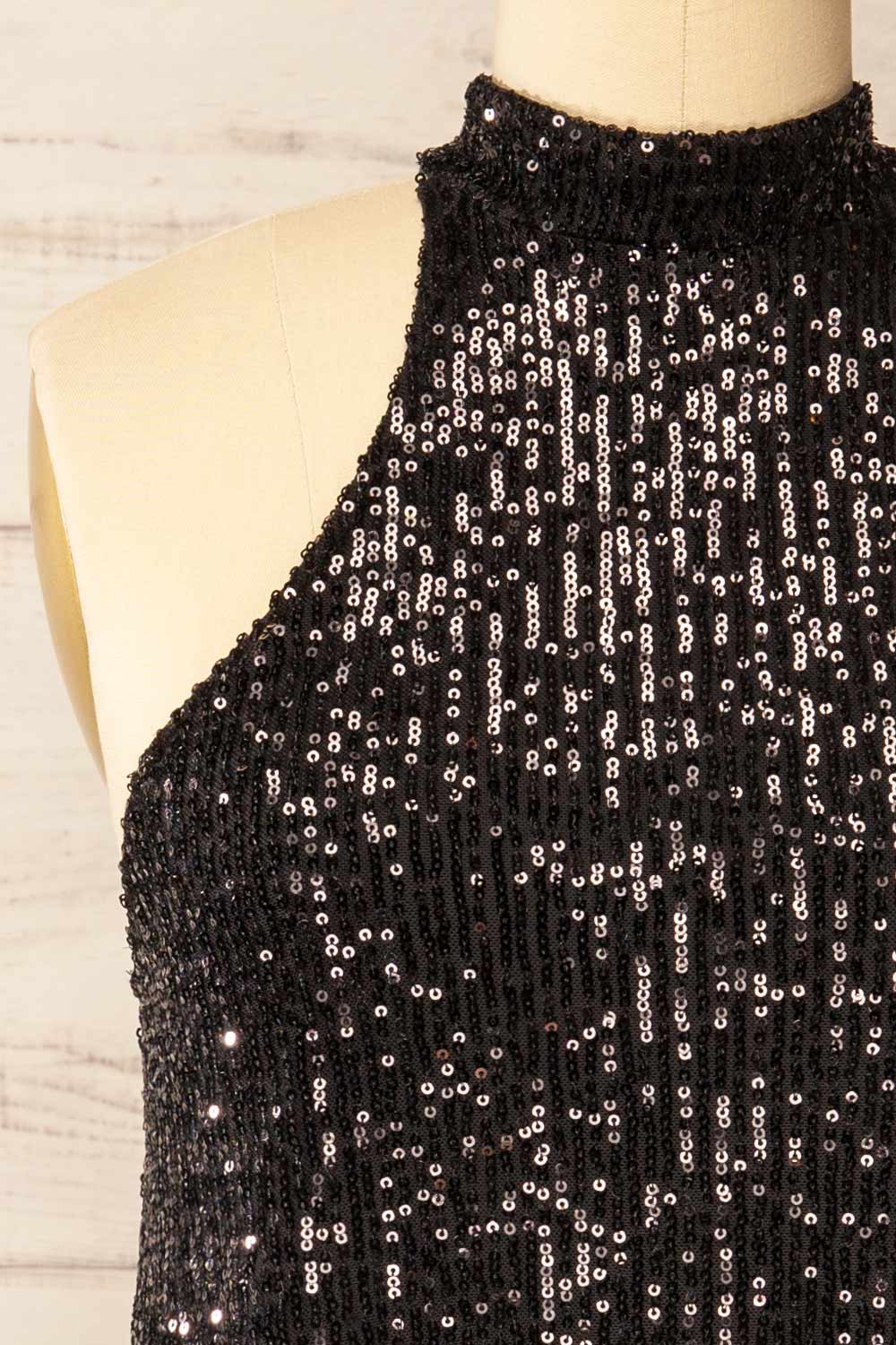 Singapour Black Short Sequin Dress w/ High Neck | La petite garçonne front close-up