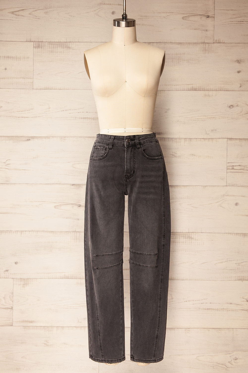 Singleton Washed Grey Barrel-Leg Jeans | La petite garçonne front view