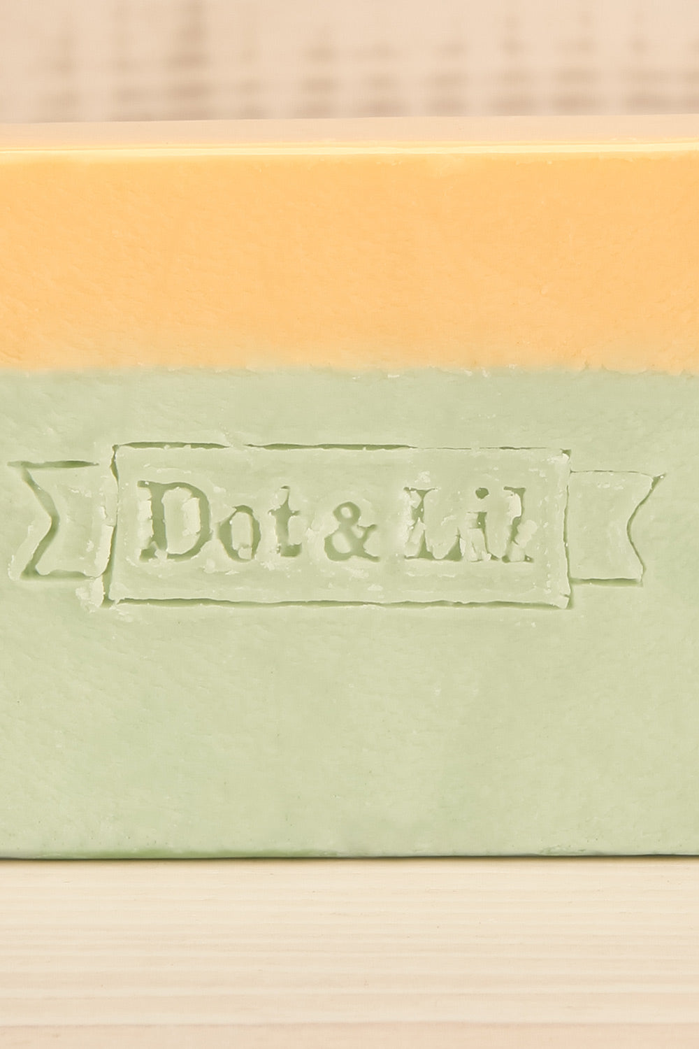 Dandelion Wildflower Soap | Maison garçonne back close-up