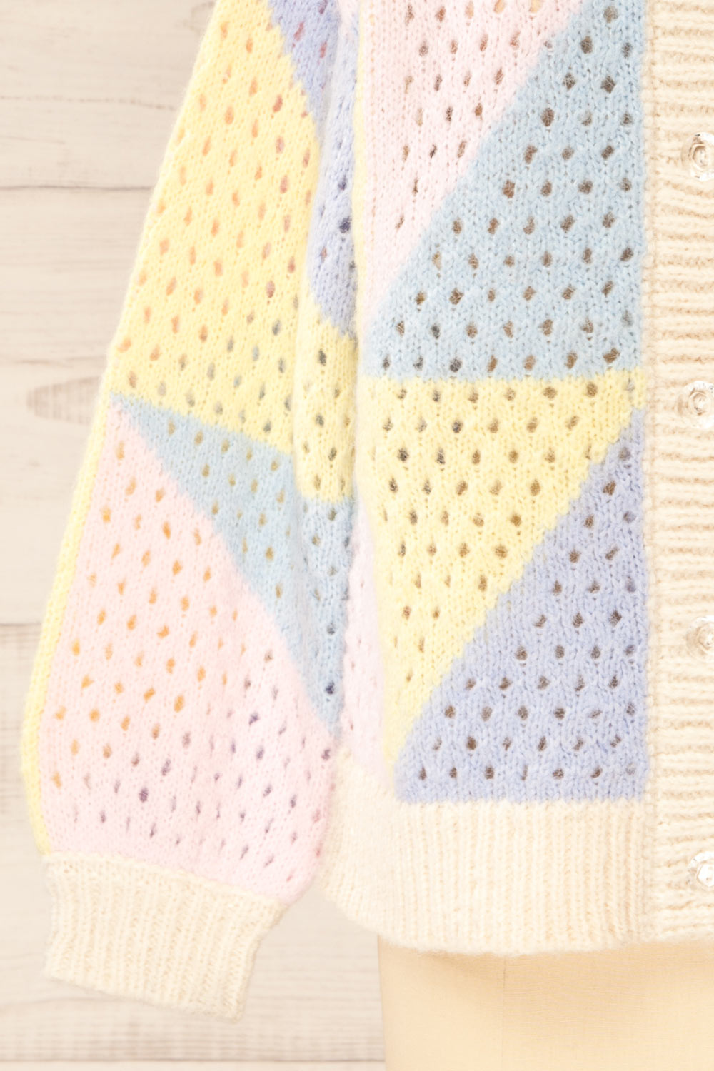 Soria Knitted Colourful Cardigan | La petite garçonne sleeve