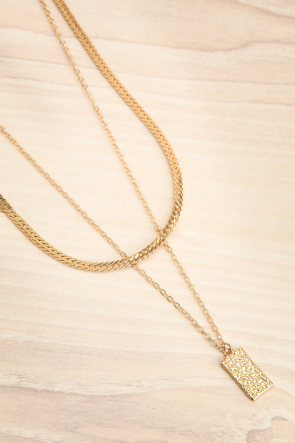 Stanton Two Chain Golden Necklace | La petite garçonne flat view