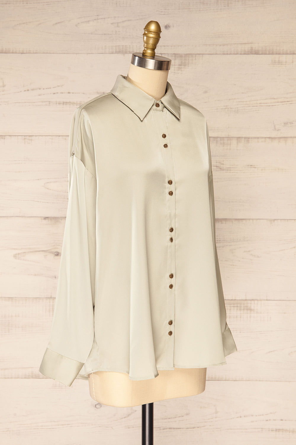 Stratford Sage Satin Shirt w/ Double Buttons | La petite garçonne side view