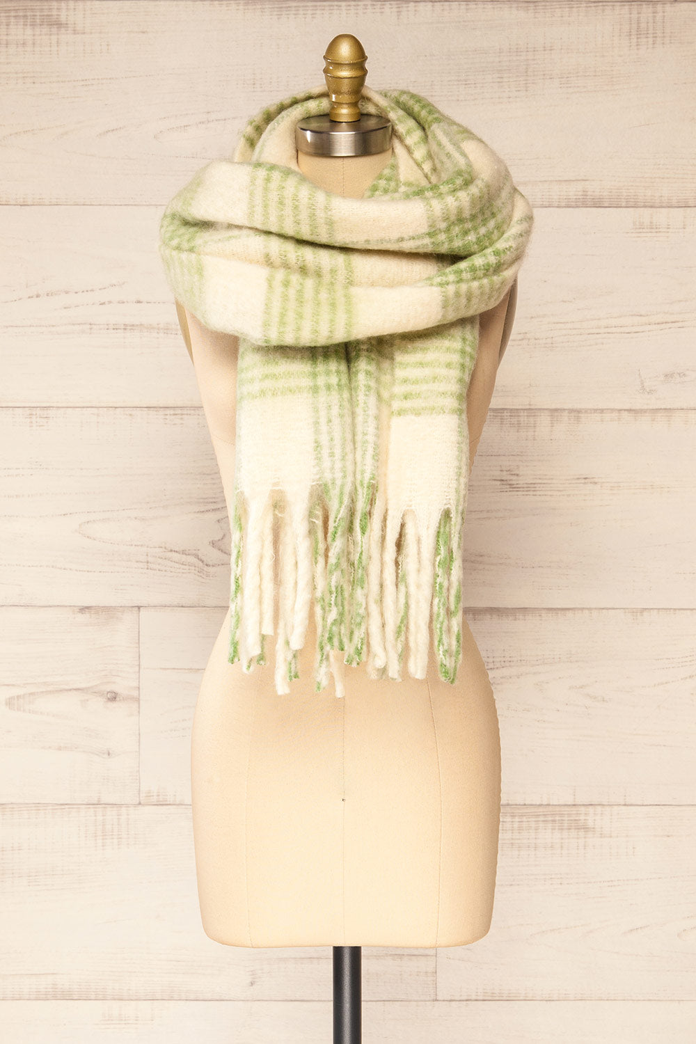Suleja Green Plaid Soft Knit Scarf | La petite garçonne view