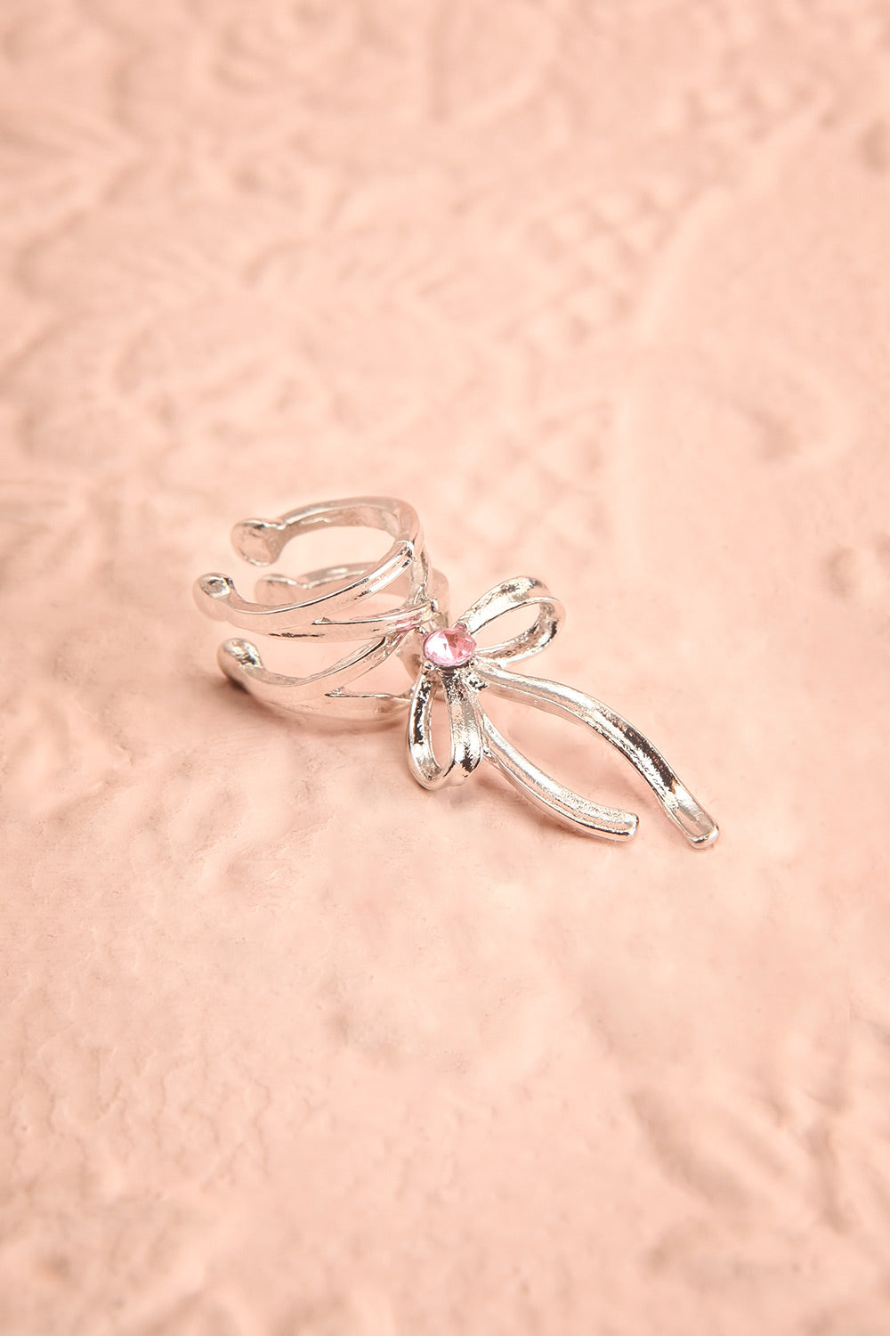 Sulfus Silver Ear Cuff w/ Bow Charm | Boutique 1861