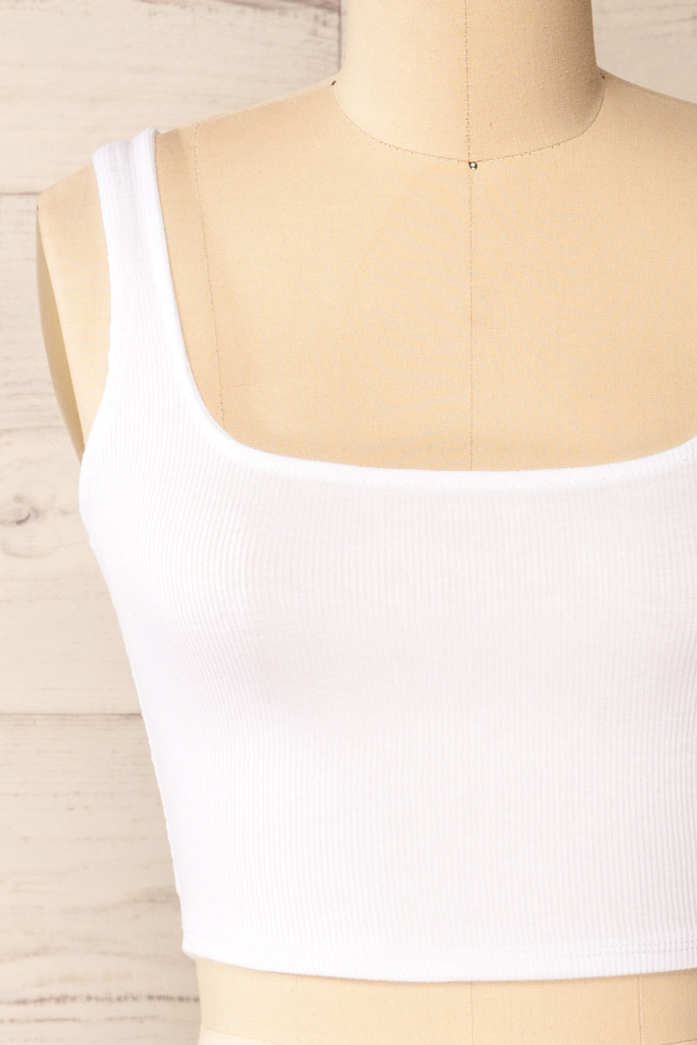 Taipei White Cropped Ribbed Cami Top | La petite garçonne front close-up