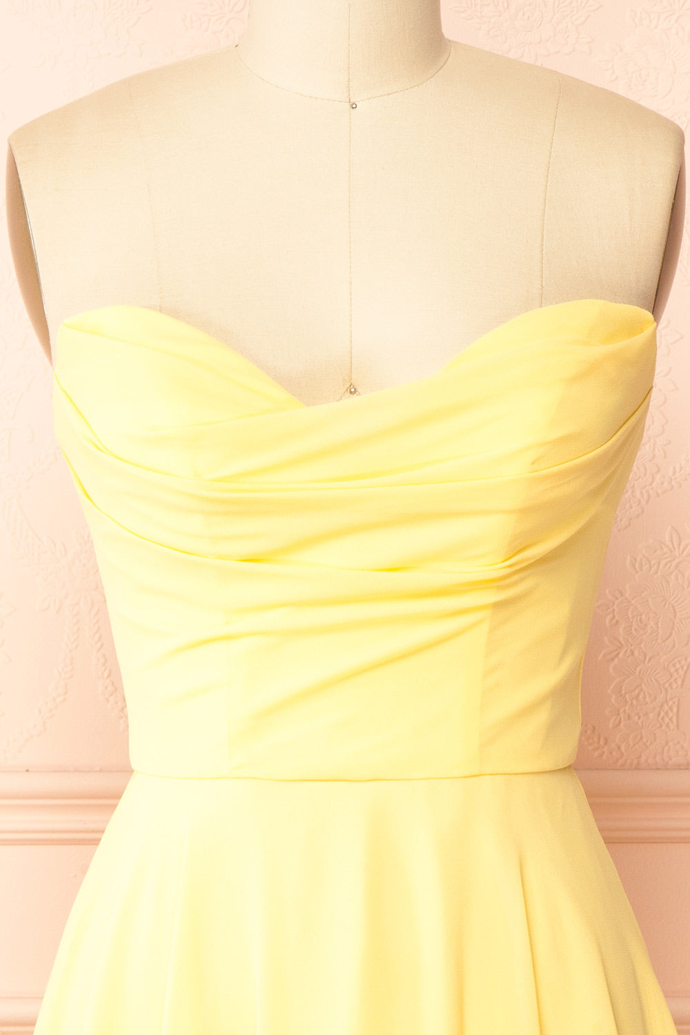 Tamy Light Yellow Short Chiffon Dress with Sweetheart Neckline | Boutique 1861 front view