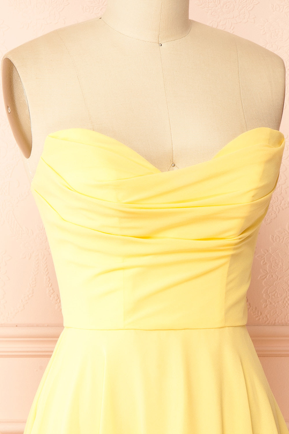 Tamy Light Yellow Short Chiffon Dress with Sweetheart Neckline | Boutique 1861 side view