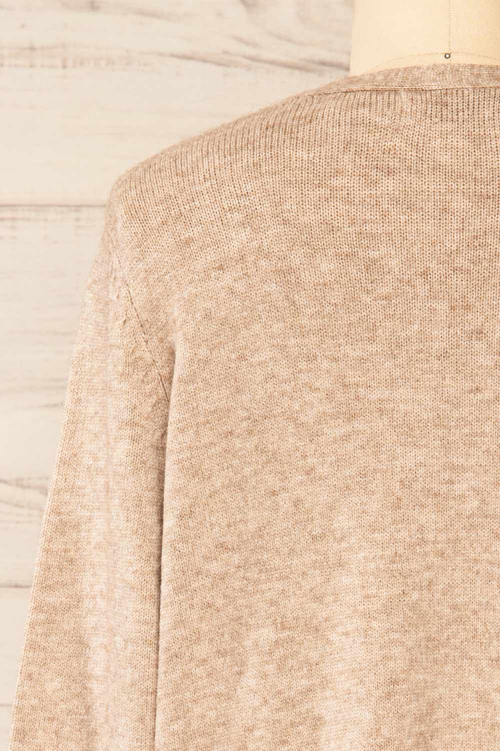 Tarawa Taupe Soft Cardigan w/ Pockets | La petite garçonne back close-up