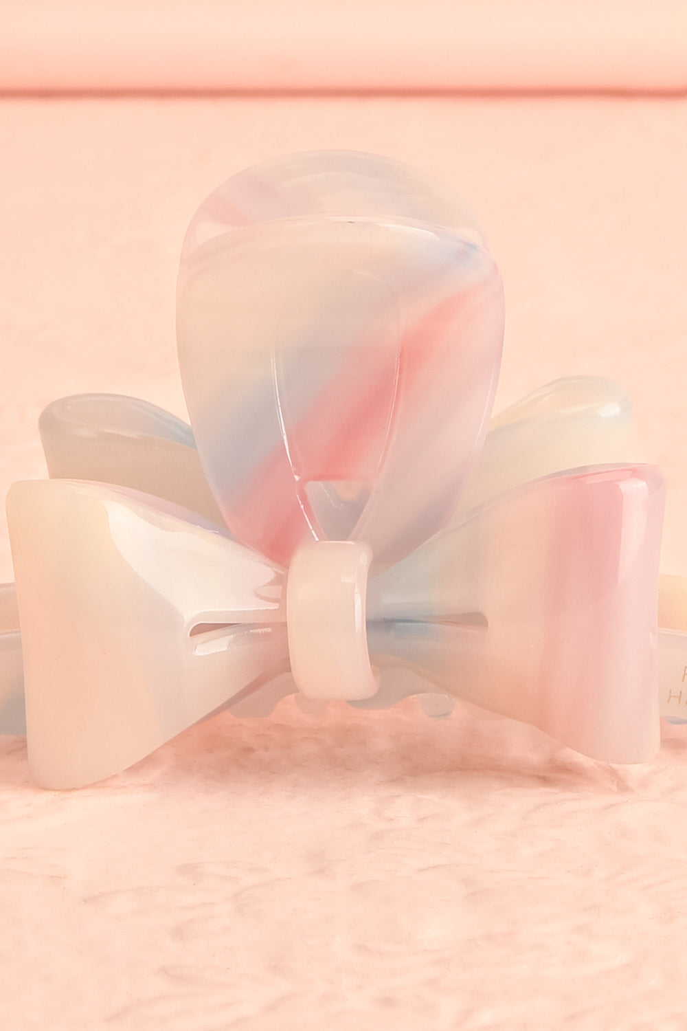 Teagan Multicolour Claw Clip w/ Bow | Boutique 1861 front close-up