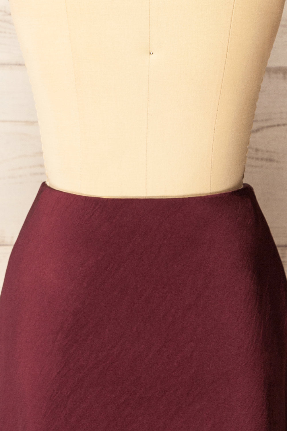 Tesselle Short Burgundy Satin Skirt | La petite garçonne back