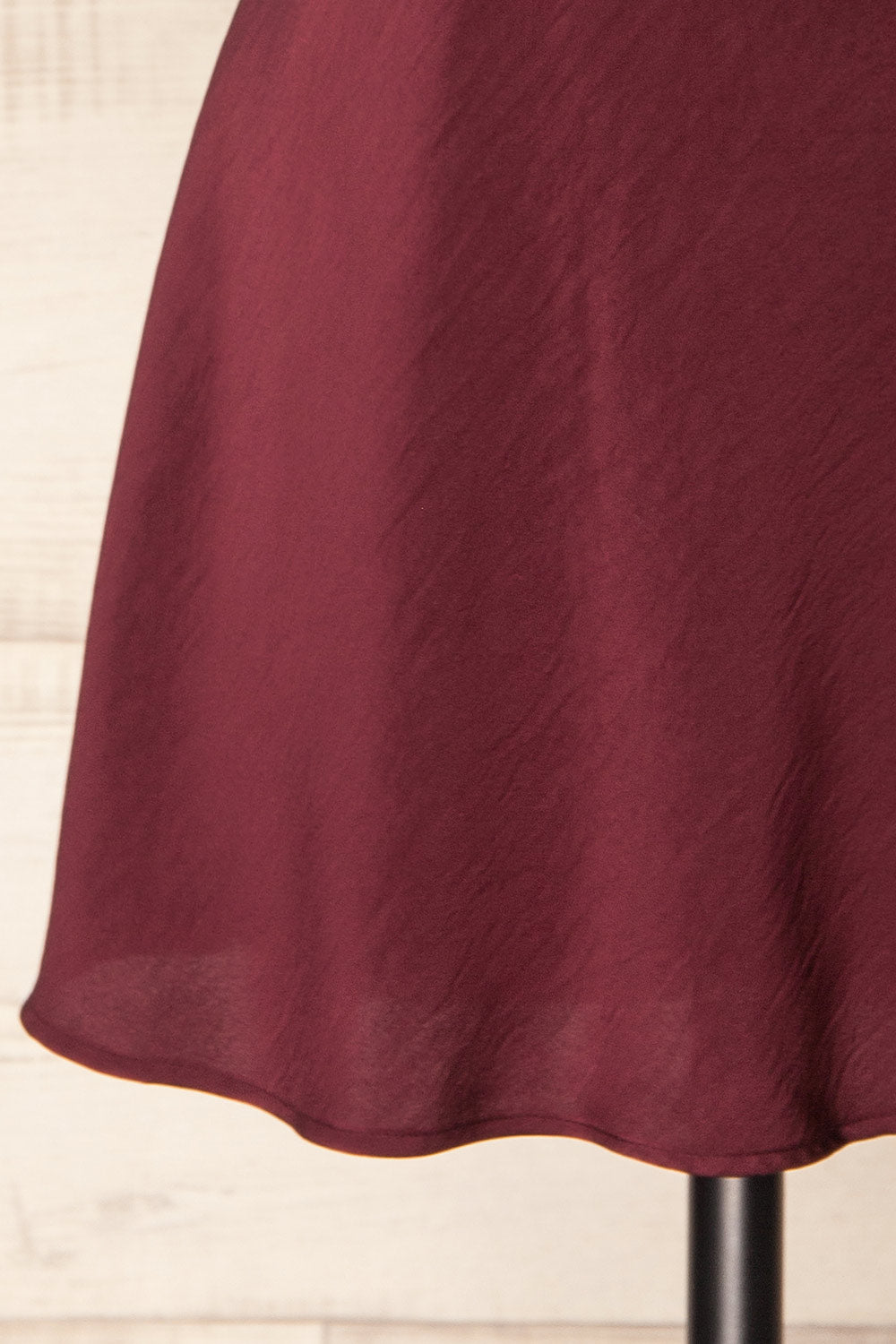Tesselle Short Burgundy Satin Skirt | La petite garçonne bottom