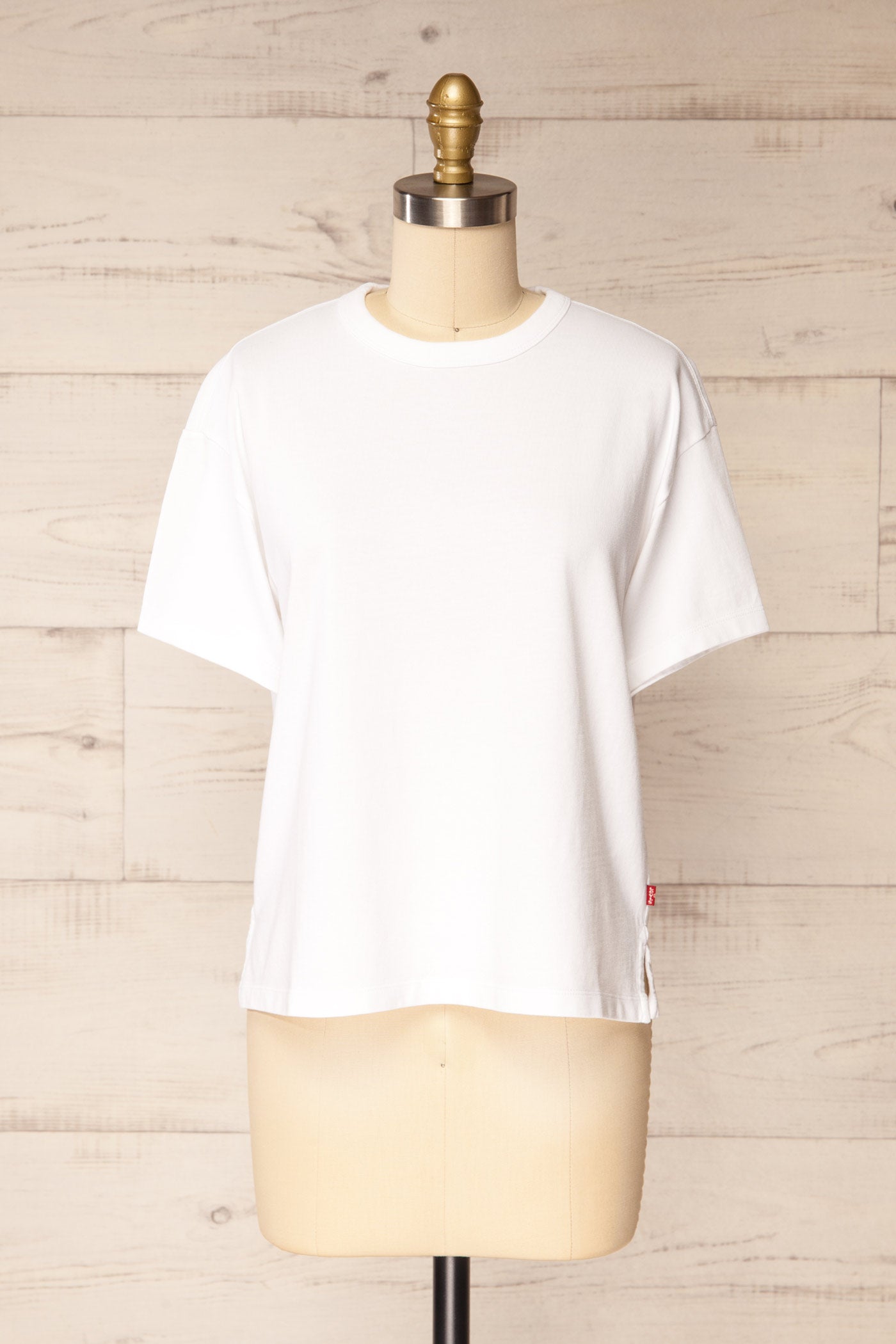 Tirupati White Cotton T-Shirt | La petite garçonne front view