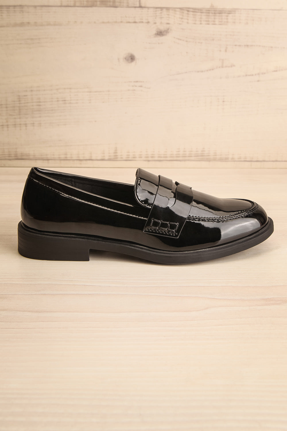 Toro Black Glossy Loafers | La petite garçonne side view