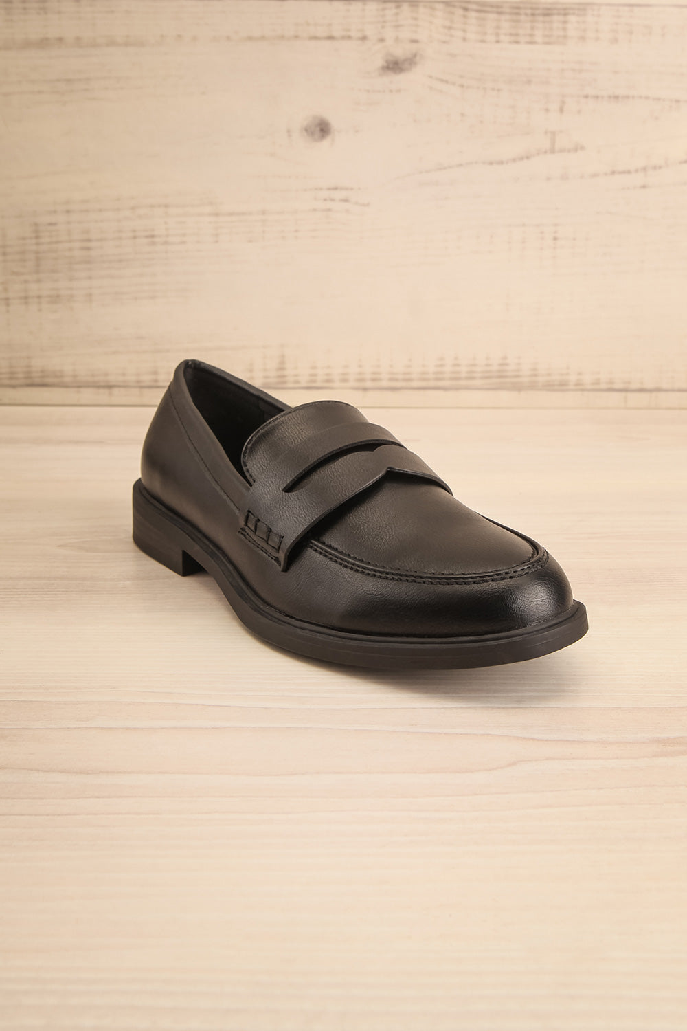 Toro Black Matte Loafers | La petite garçonne front view