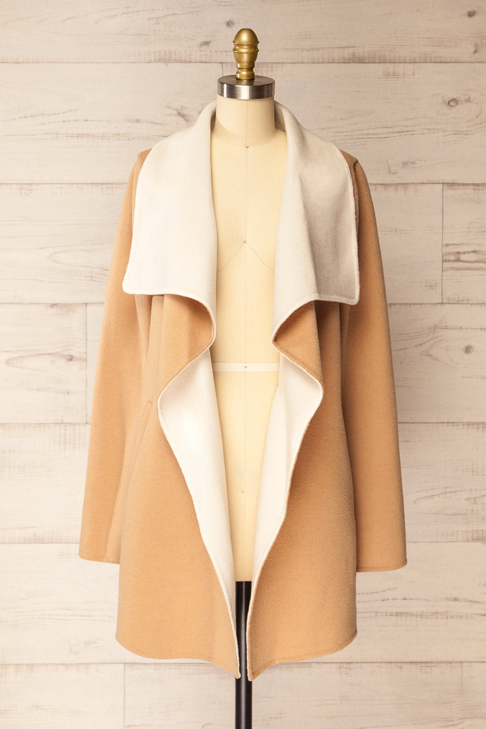 Treviso Two-Tone Wool Coat | La petite garçonne open view
